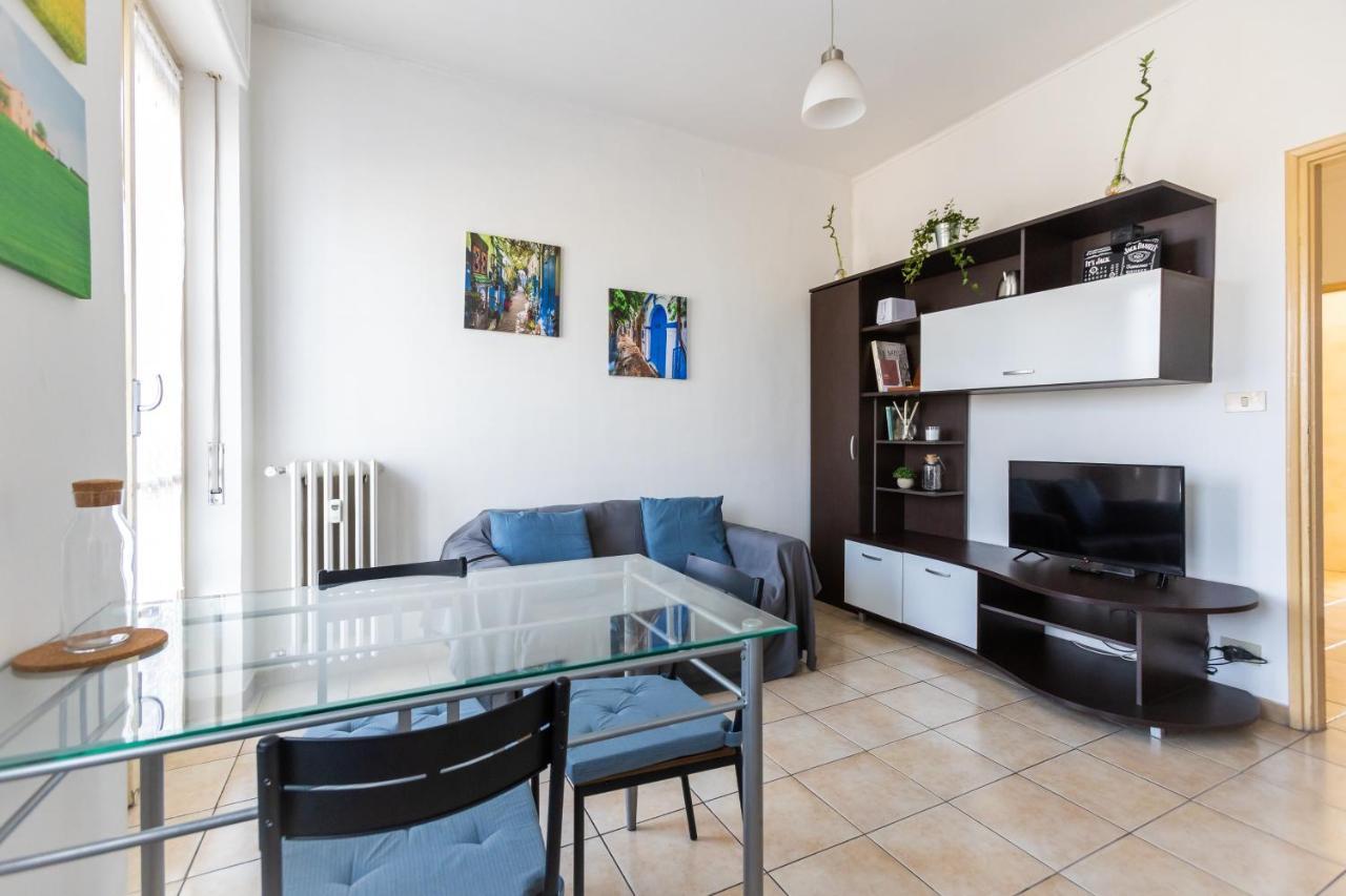 [House of Poet] Wide Apartment in the City Center Asti Buitenkant foto