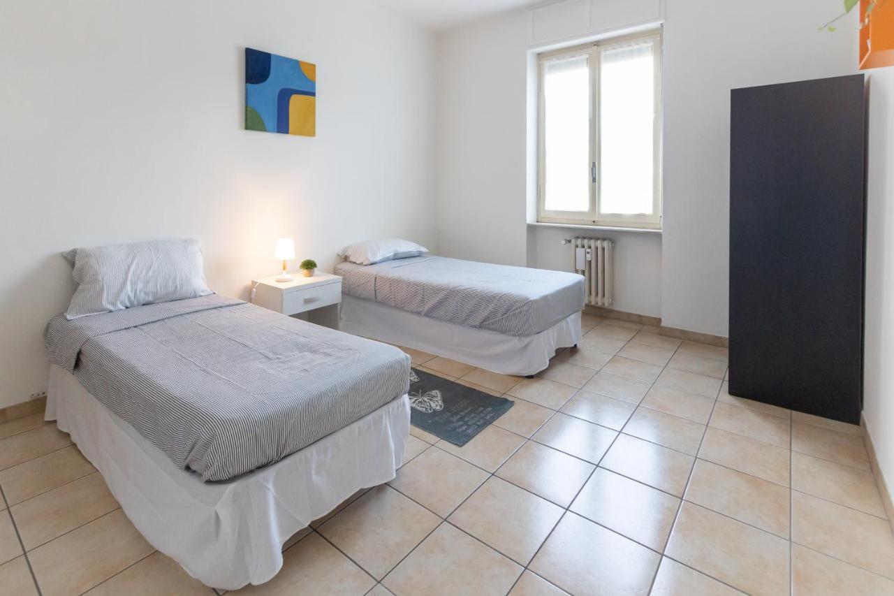 [House of Poet] Wide Apartment in the City Center Asti Buitenkant foto